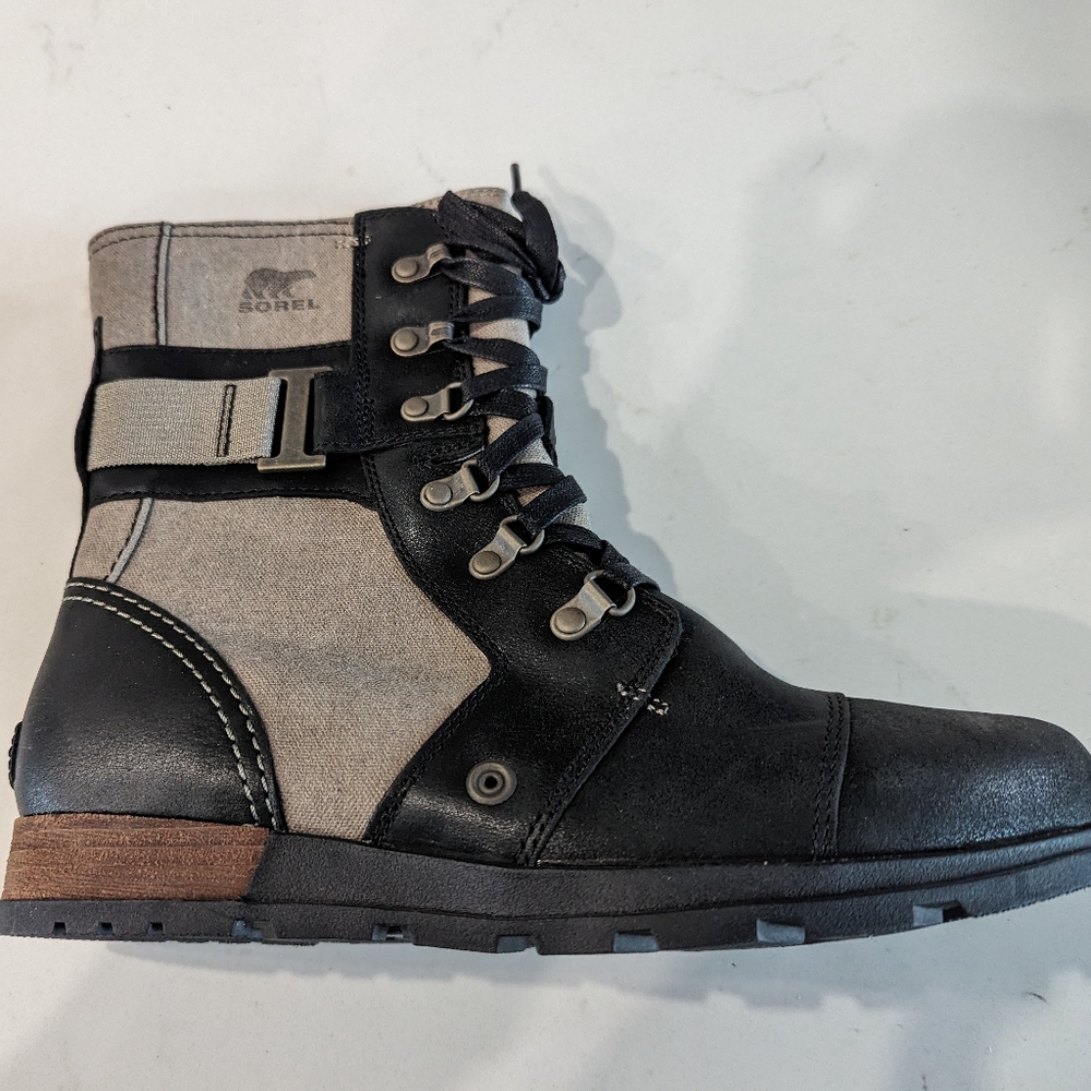 Ladies Sorel boots